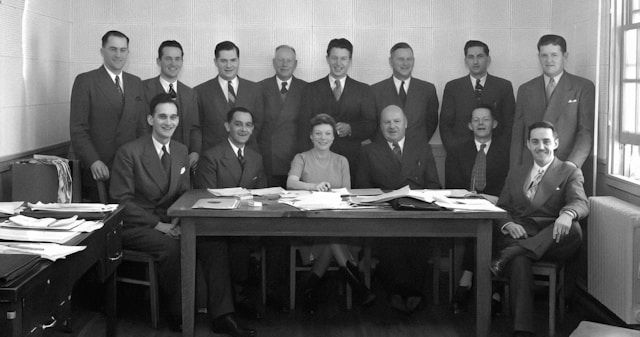 urgent meeting of lawyer