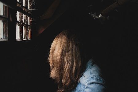 Orden de Alejamiento en España: Protección Legal Contra la Violencia