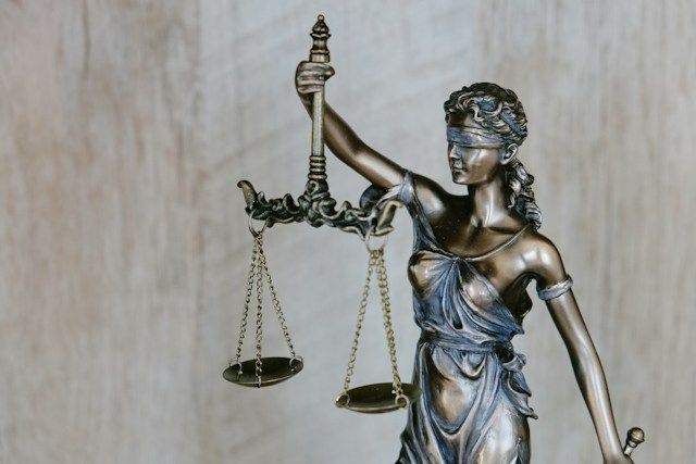 Potencia tu Práctica Legal: Herramientas de Inteligencia Artificial para Abogados